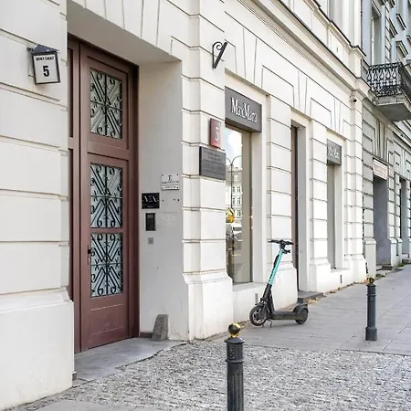 Corolla Pod Palma - Nowy Swiat Warsaw