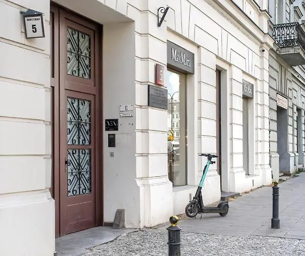 Corolla Pod Palma - Nowy Swiat Warsaw